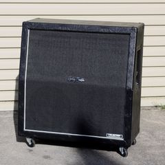 Harley Benton 4x12 speaker cab with Celestion Vintage 30 speakers