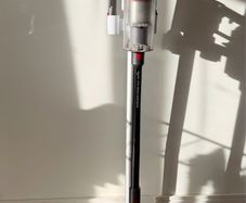 Dyson V15s detect submarine