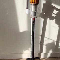 Dyson V15s detect submarine