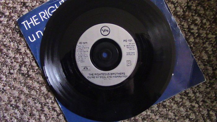 The Righteous Brothers - Unchained Melody / You're My Soul and Inspiration 7 " Single