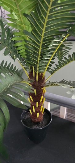 artificial palm (pot not included)