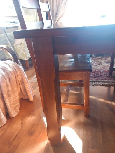solid wood table & 4 chairs