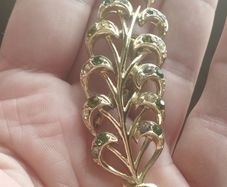 Vintage Brooch with Green Rhinestones.