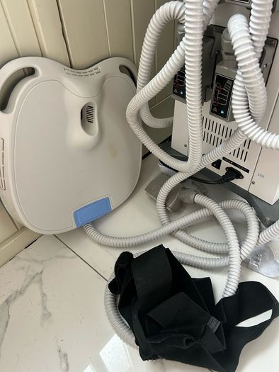 EMSLIM body toning machine