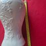 A Beautiful Set of 2 Donegal Parian China 10inch Vases Image 5