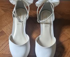 Communion Shoes, Bag, Gloves and Headband