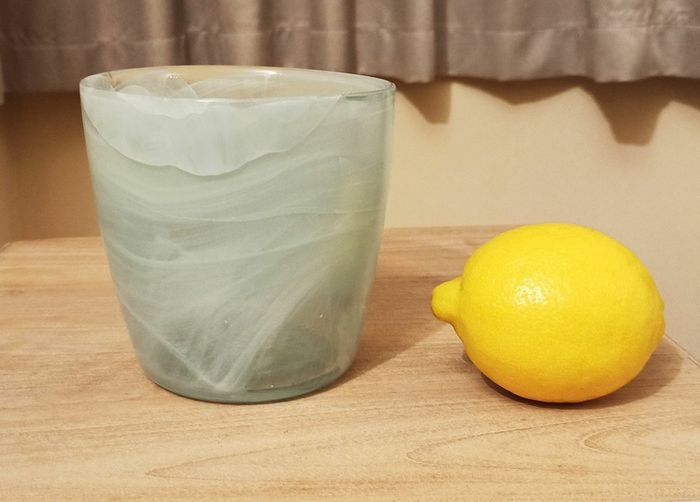 Marbled effect Grey White & Clear Glass Vase/ Plant Pot