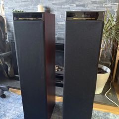 High End Audiophile Quality Meridian DSP5000 Digital Active Speakers Fully active DSP Floorstanders 7k New