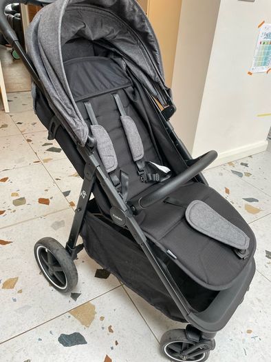 Zummi Zip Stroller