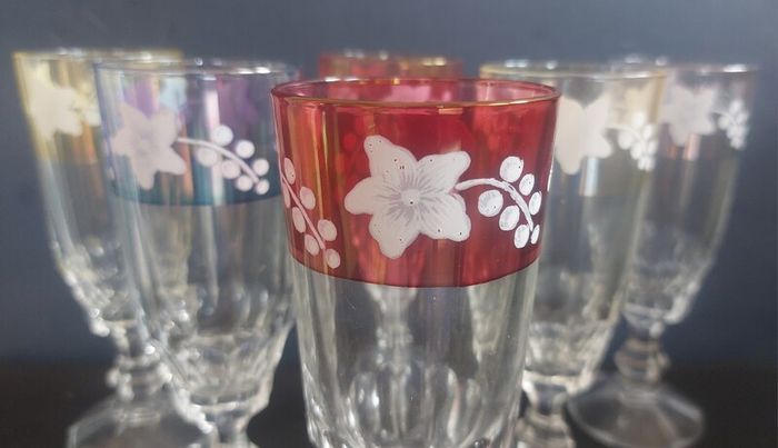 Fabulous Set of Six Vintage Retro Pressed Glass Footed Flutes with Bands of Iridescent Rainbow Colours and Floral Motifs, Capacity 120mls