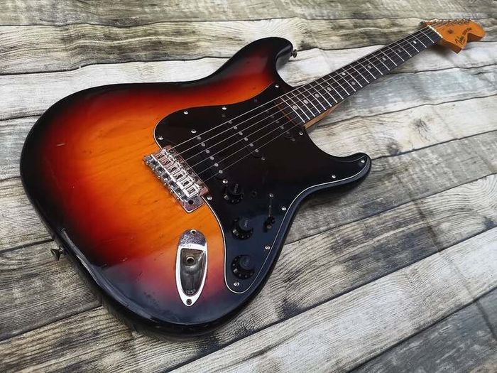 1982 Tokai MIJ Stratocaster - (Delivery available)