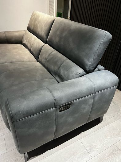 electric recliner sofa
