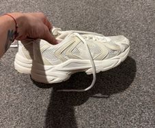 girls sneakers Fila