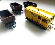 Model  Railway Irish  Ballast Wagon  Set