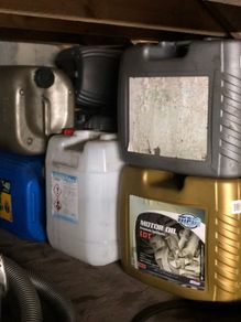 Empty engine oil cans