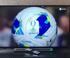 Toshiba 43" Smart TV (Model: 43L3863DBT) + Remote & Stand