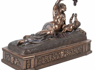 VENUS & CUPID SCULPTURE IN OLD MASTER STYLE ANTIQUE Dreamlike collector's item / based on  original by Veronese & signed