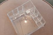 make up storage