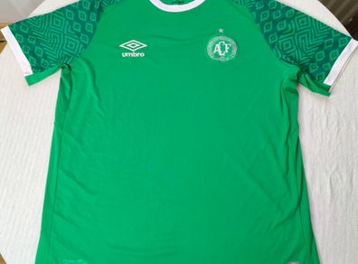 Mint 2021 Chapecoense Umbro Home Jersey Size XL Adults