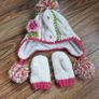 Girls hat & mittens set Image 2