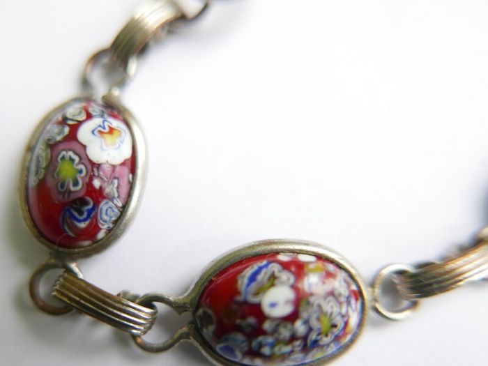 Vintage Glass Millefiori Red Italian Link Bracelet length 8"