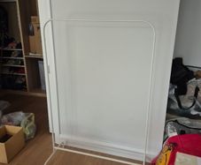 clothes rail