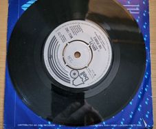 The Pearls Guilty 7 inch Vinyl 1974 Bell Records