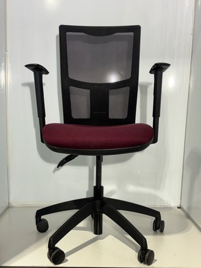 office chairs like new