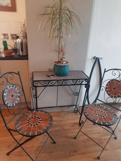 bistro set