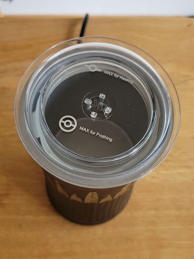 Electric milk frother