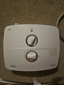 Triton T90sr shower