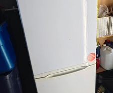 Hoover fridge freezer