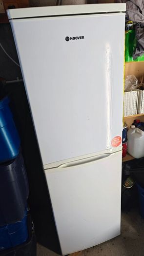Hoover fridge freezer