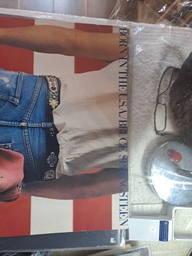 Irish pressing Bruce Springstein.Born in the USA