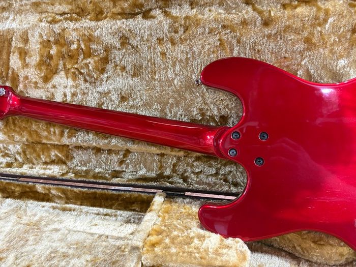 Aria VM-2001 "The Ventures" 40th Anniversary Limited Edition Model Red 2001