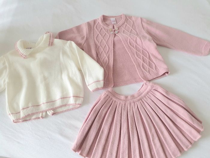 Girls Spanish set