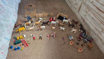 Shleich horse bundle