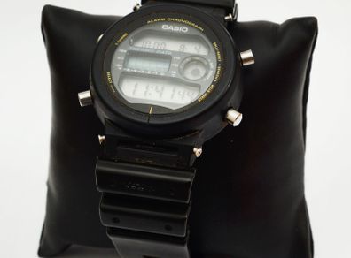 Vintage Casio DW 6100  Quartz Watch