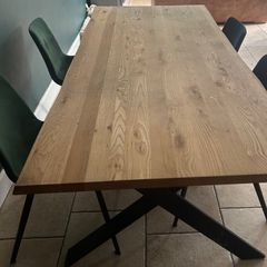 8 Seater Oak Dining Table + 4 Chairs