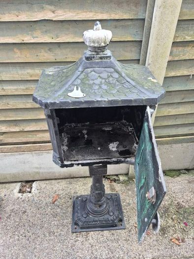 pillar post box