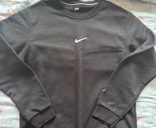 nike sweater