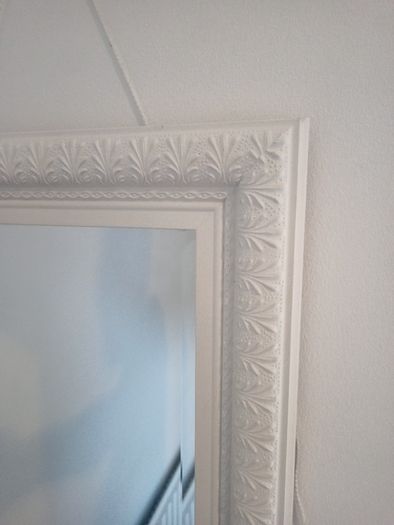 Mirror white with patterned edging