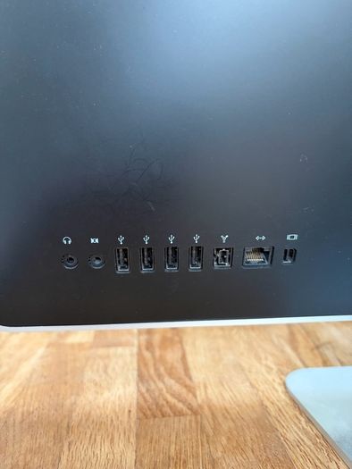 21.5-inch Mid-2009 iMac (duel core chip)