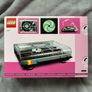 Lego Retro Record Player set 40699 Image 2