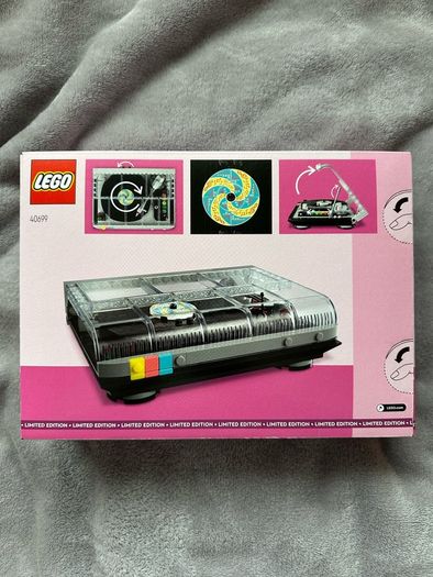 Lego Retro Record Player set 40699