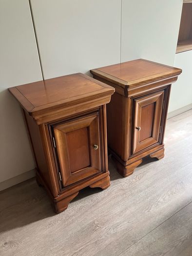 Bedside Lockers