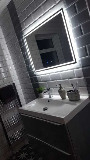 LED Mirrors Ensuite Many Sizes and Shapes Bathroom Bedroom Bluetooth Speakers Demister Antifog Fog Free Makeup Dual LED Bright Light Adjustable Brightness Touch Sensor