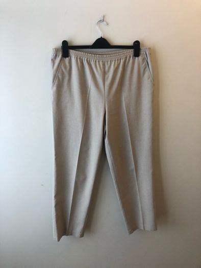 Trousers (size 16)