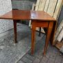 foldable table Image 2