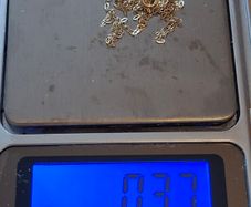 Delicate gold chain